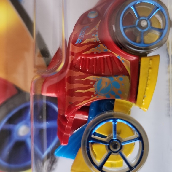 🔥Hot Wheels Treasure Hunt🔥 - Picture 3 of 6